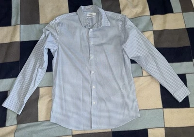 Calvin Klein Dress Shirt SIZE MEDIUM - Image 1 of 4