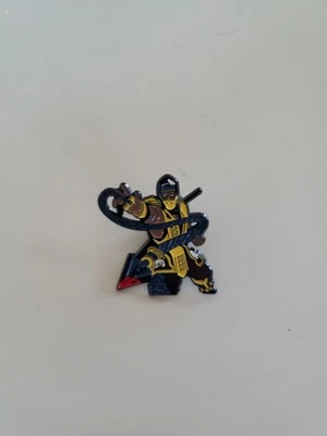 Pin de solapa Mortal Kombat Scorpion Foto 1 de 2