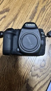 Canon EOS 5D Mark IV 30.4MP Digital SLR Camera Body And 3lens, Adapter And Bags - Picture 1 of 15