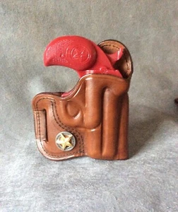 Bond Arms 3" OWB Avenger Style Holster w/Texas Star Concho by ETW Holsters, NC - Picture 1 of 6