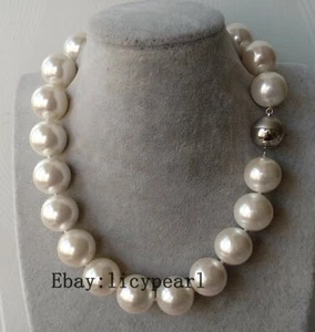 Shell Pearl Necklace, 20 mm Weiß Muschelkernperlen Halskette,Magnetverschluss - Bild 1 von 9