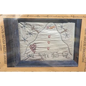 Sew Unique Creations "Love Never Melts Away" 9"x11" Muslin Stitchery Kit @2000 U - Picture 1 of 3