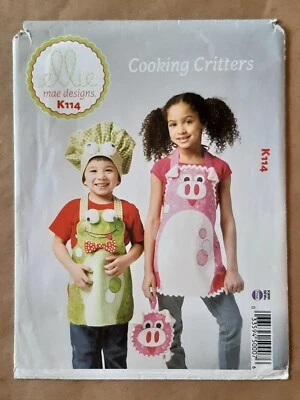 KWIK SEW - 114 COOKING CRITTERS CHILDS APRON BAKING HAT PIG FROG ELLIE MAE UNCUT - Image 1 of 2