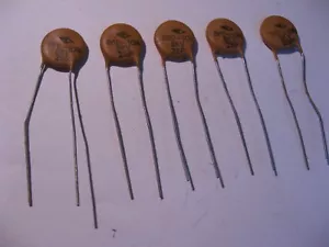 Condensador de disco de cerámica 560pF 10% 3000V 3KV Z5P - NOS Cantidad 5 - Imagen 1 de 2