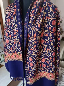 BUFANDA MUJER LANA FLORAL ESTOLA BORDADA CACHEMIRA CREWEL AZUL MARINO - Imagen 1 de 4