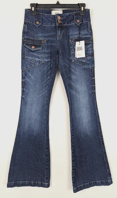 Nuevo BDG Urban Outfitters Talla 24 Jeans Micro Acampanado Denim Azul tiro bajo 4636 Foto 1 de 4