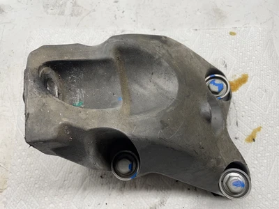 OEM 2013 2014 2015 Cadillac ATS CTS 2.0L 2.5L LEFT MOTOR MOUNT BRACKET 20841853 - Image 1 of 4