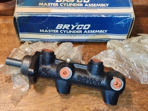 Cilindro maestro NOS BRYCO RPL-171-611-019A VW Volkswagen Mk1 Rabbit Scirocco - Imagen 1 de 9