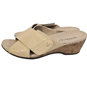 Vionic Leticia Slipper Sandale Keilabsatz bequem beige Grießriemen Größe 7,5 - Bild 1 von 8