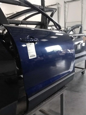 Mazda CX-9 2010 puerta delantera derecha azul, usado, 113 k millas, calidad OEM Foto 1 de 3