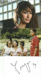 EASTENDERS/BEND IT LIKE BECKHAM* PREEYA KALIDAS SIGNED 6x4 CARD+2 PHOTOS+COA - Picture 1 of 1