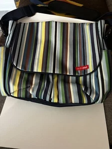 Baby Diaper Bag Unisex Skip Hop Blue Brown And White Stripes W/ Changing Pad - Picture 1 of 11