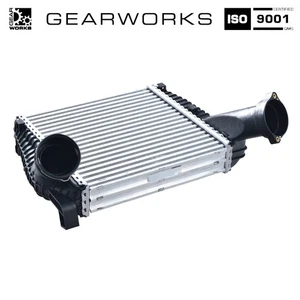 Ladeluftkühler für VW Touareg 2.5 7LaA 7L6 7L7 3.0 4.2 7P5 AUDI Q7 4L TDI LINKS - Picture 1 of 8