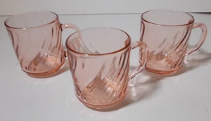 Vintage Arcoroc France Pink Swirl Coffee Mugs Cups. Lot of 3 - Picture 1 of 4