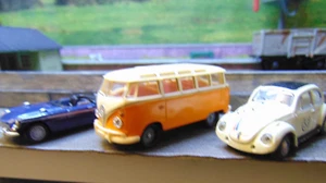 Model Railway ~ 3 x Vehicles ~ OO Gauge REF 5940 - Picture 1 of 7