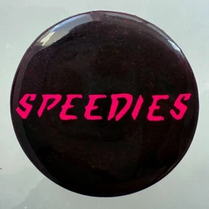 RARO Vintage 1979 THE SPEEDIES Pin Botón Insignia Nueva York Banda Promo Gregory Crewdson - Imagen 1 de 2