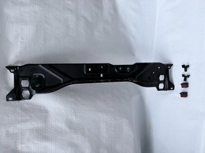 Soporte núcleo radiador superior mercedes w212 e350 e400 e550 10-16 a2126200072 fabricante de equipos originales Foto 1 de 4