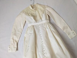 Vintage Wedding Dress XS 00 High neck, empire waist Long Sleeve Ivory Lace VEIL - Picture 1 of 14