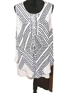 FEVER BRAND SLEEVELESS DOUBLE LAYERED A LINE BLOUSE NAVY BLUE ON WHITE SIZE 2X - Picture 1 of 11