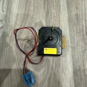 XP4681JB1029B Refrigerator Condenser Fan Motor Replaces 4681JB1029B #M04 - Picture 1 of 4