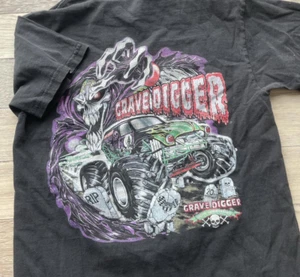 2001 Grave Digger Monster All Size Gift For Fan All Size T-shirt BM287 - Picture 1 of 3
