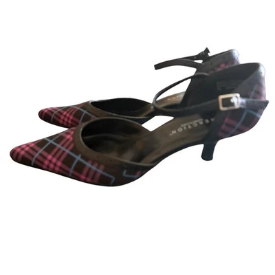 Reaction Kenneth Cole EE. UU. Mujer 7 1/2 Cuadros Gatito Tacón Rosa Negro Foto 1 de 4