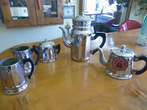 Antiker Kaffee Teekern Metall Kaffee/Teekanne 2 x Milchkanne Zuckerdose Art Deco - Bild 1 von 1