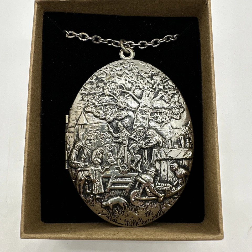 Vintage Revlon Locket Necklace 28 Inch Chain Solid Perfume Silver Tone - Image 1 of 1