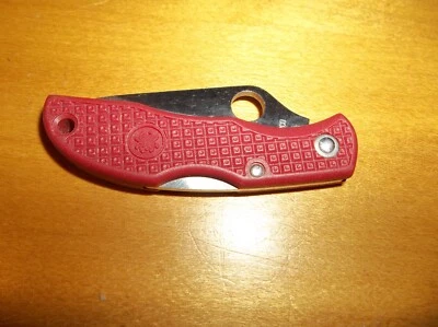 Spyderco Manbug Red Seki Japan Half Serrated Pocket Knife - Image 1 of 4