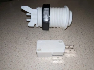White Suzo Happ arcade button w/ e-switch 50g force microswitch .250 connector - Picture 1 of 3