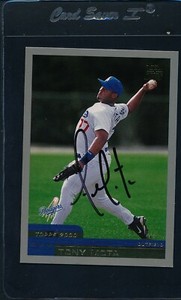 2000 Topps #T77 Tony Mota Dodgers Signed Auto *49306