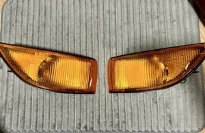 JDM Amber Corner Lights/89 Plymouth Colt GT/89 Mitsubishi Mirage GT [RARE] - Picture 1 of 5