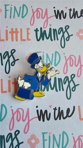 Prendedor DL Disney Pato Donald como Phineas - Colección Mansión Embrujada 2009 GWP - Imagen 1 de 1