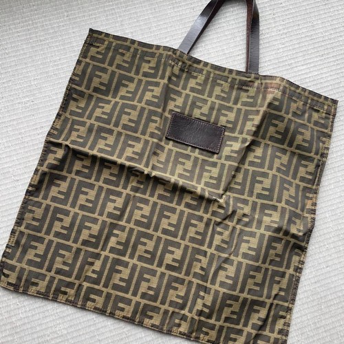Borsa tote FENDI modello Zucca logo FF marrone kaki senza soffietto