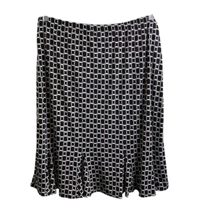 Susan Graver Women's Black Geometric Print Skirt Size L Liquid Knit Stretchy - Picture 1 of 9