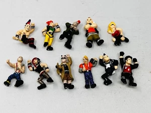 Vintage Micro Icons Minifiguren Lot PVC 1,75" - 2" groß - Bild 1 von 8