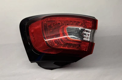 Jeep Cherokee 2014-2018 LED DERECHO PASAJERO LADO LUZ TRASERA EXTERIOR LÁMPARA Foto 1 de 4