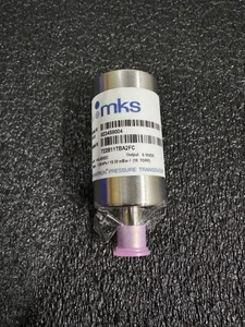 MKS Baratron 722B11TBA2FC Pressure Transducer 10 Torr 0-10VDC Output NEW - Picture 1 of 4