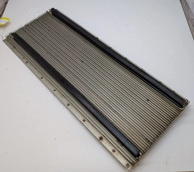 Intercambiador de calor trasero Ski Doo usado OEM 517296300 MXZ Formula Deluxe 1999-2001 Foto 1 de 4