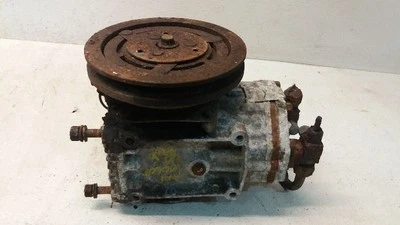 64-74 AMC Ambassador 交流电压缩机 — 第 1/4 张图片