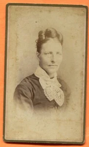 CDV Cleveland OH Portrait of a Young Woman ID'd by Barge circa 1880 Backstamp - Picture 1 of 3