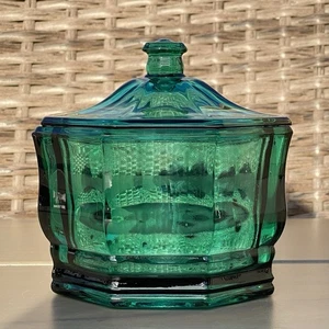 Plato de caramelo octágono vintage - Indiana Glass Company verde esmeralda, verde azulado con tapa - Imagen 1 de 8
