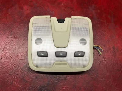 Volvo V70 2002 diésel luz de techo interior delantero de lectura 5041791  Foto 1 de 2