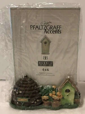 Pfaltzgraff Naturewood 4X6 picture frame,   Burnes of Boston embellished frame - Image 1 of 4