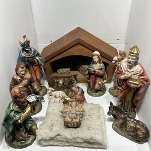 Vintage 17 Piece Nativity Set, Large, Made In Japan. Amazing Shape!!! - Picture 1 of 12