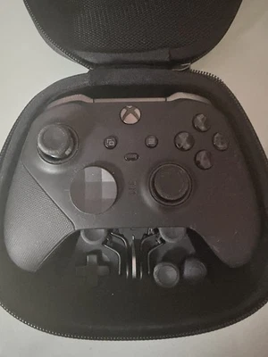 Xbox One Elite Serier 2 Wireless Controller - Black. Used - Image 1 of 2