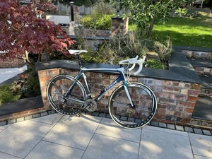 Trek 6.9 Madone Pro 60cm OCLV Carbon Bontrager Aeolus 5.0 DCLV Carbon Laufräder  - Bild 1 von 8