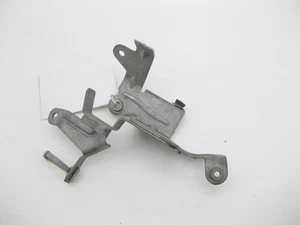 Mercedes-Benz A2761500817 Wire and Tube Bracket M276 - Bild 1 von 6