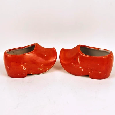 Zueco holandés mini maceta Japón pintado rojo/naranja 1,5" alto 3,25" largo 1,5" ancho Foto 1 de 4