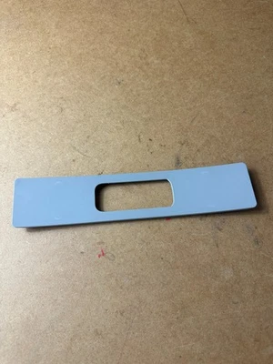 Honda HR-V 2015-2022 Fit Civic gris platino cubierta deslizante OEM 81462T5AJ00ZB nueva Foto 1 de 4